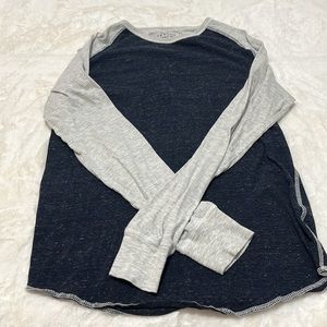 Mens shirt size medium